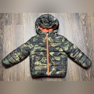 Nike Toddler Boy's Army Camo Green Puffer Jacket Size 2T